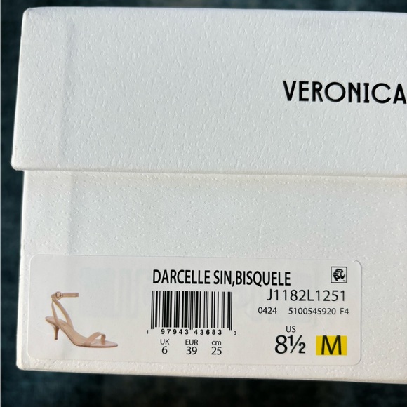 Veronica Beard Darcelle Leather Sandal in Bisque NEW - Picture 9 of 9